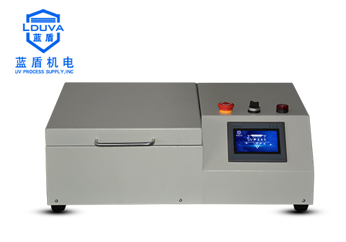 半導(dǎo)體圓晶UV解膠機